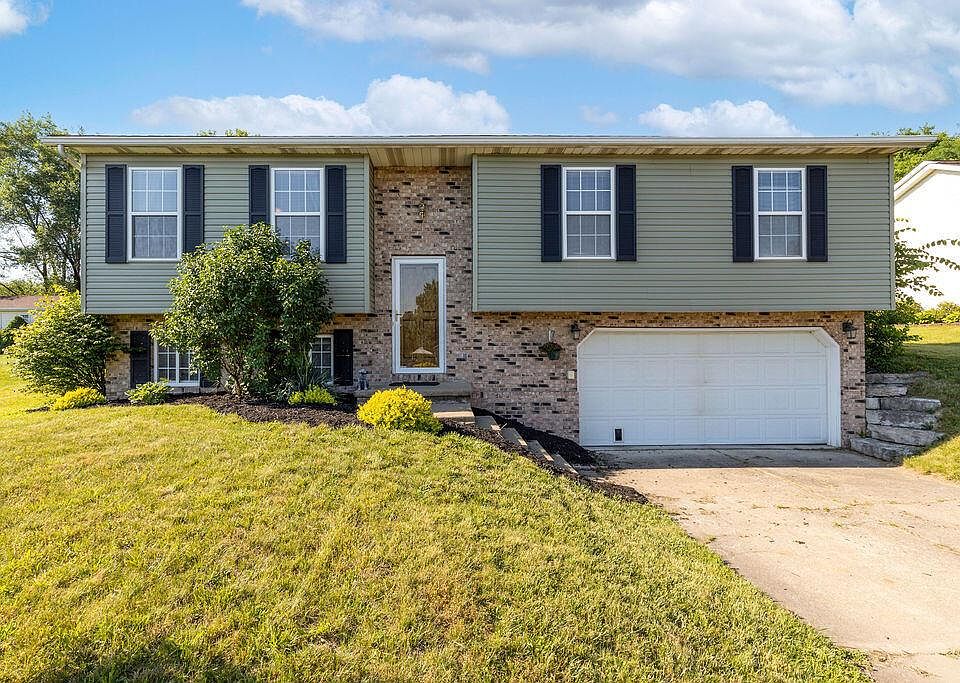 1st image of 628 Fulla Ln