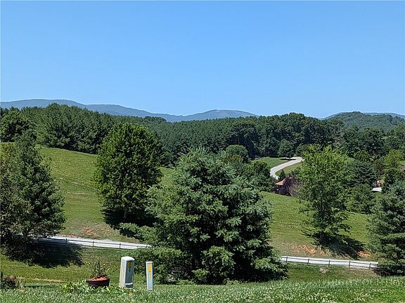 2nd image of 285 Black Bear Ridge