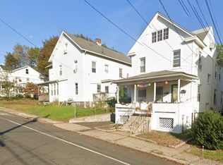 11 Downs St, Danbury, CT 06810