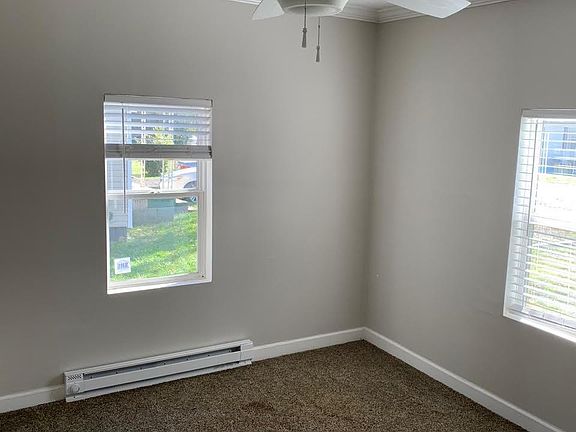3rd image of 214 Orr Dr