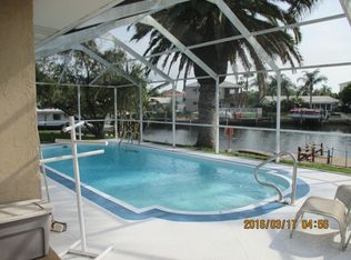 4853 Pelican Dr, New Port Richey, FL 34652