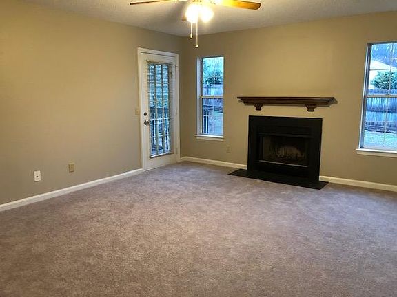 3rd image of 4210 Edith Ln APT C