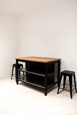 Rented by Loftey LLC | media 11