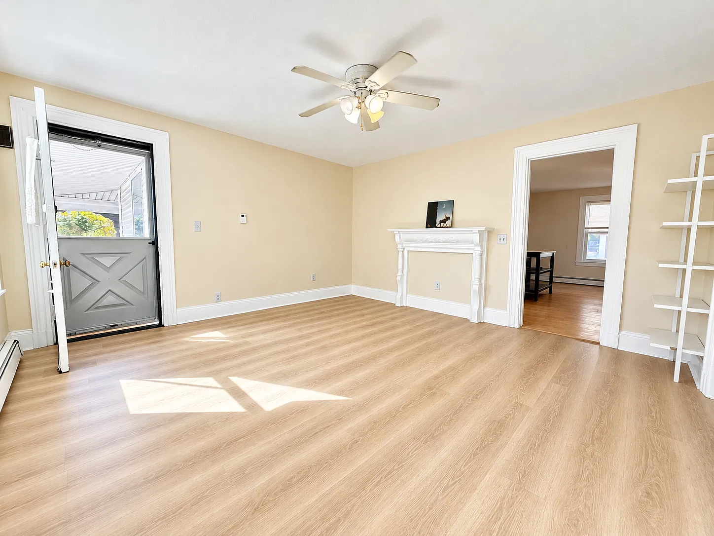 1 bed, 900 sqft, $2,750 — Photo 4