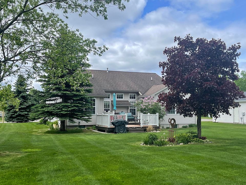 3470 Glen Meadows Dr, Gaylord, MI 49735 Zillow