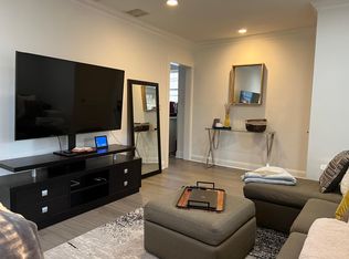 126 Culloden Rd #1, Stamford, CT 06902