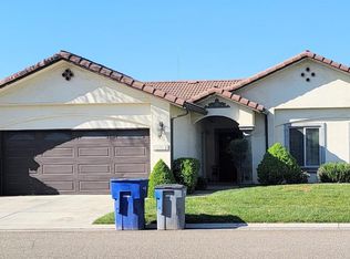 4795 W Rosetta Dr, Fresno, CA