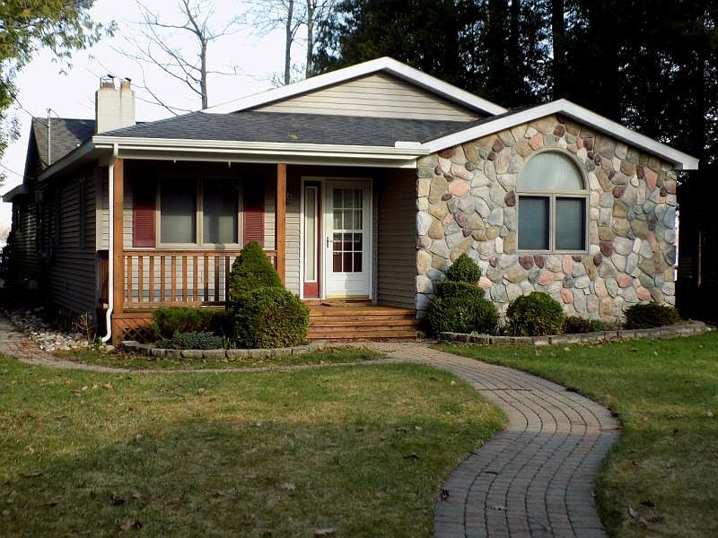 1st image of 7947 E Cedar Lake Dr