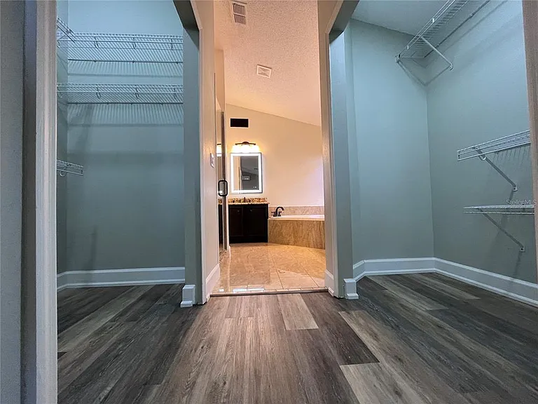 3705 Seminole Dr — Photo 14