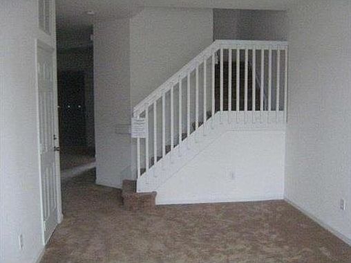 2nd image of 681 NE 21st Ter