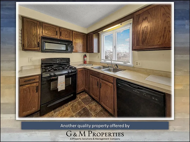 33 Lightwood Ln — Photo 10