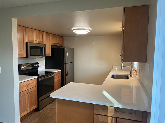 3rd image of 3521 79th Ave W #3521