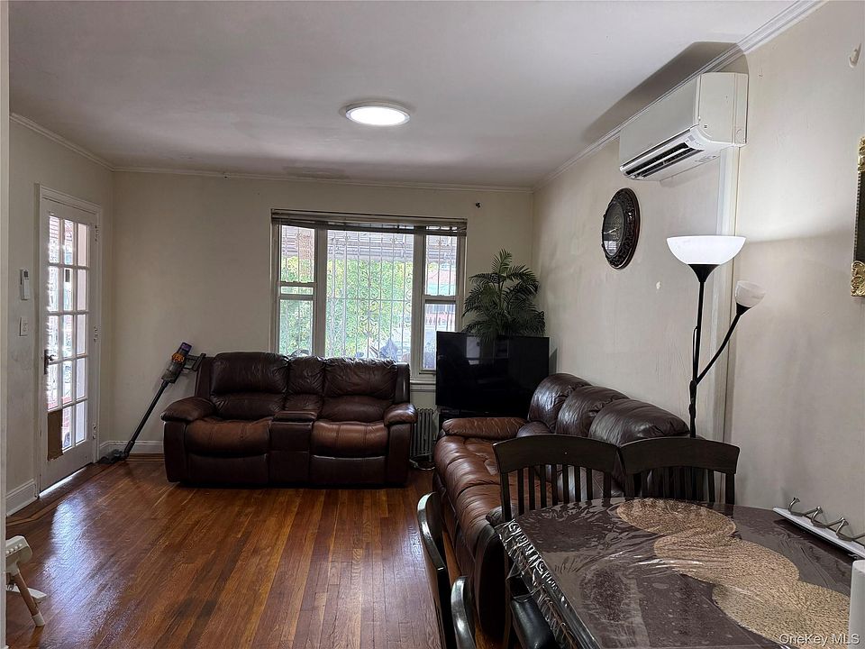 2nd image of 30-29 50th Street