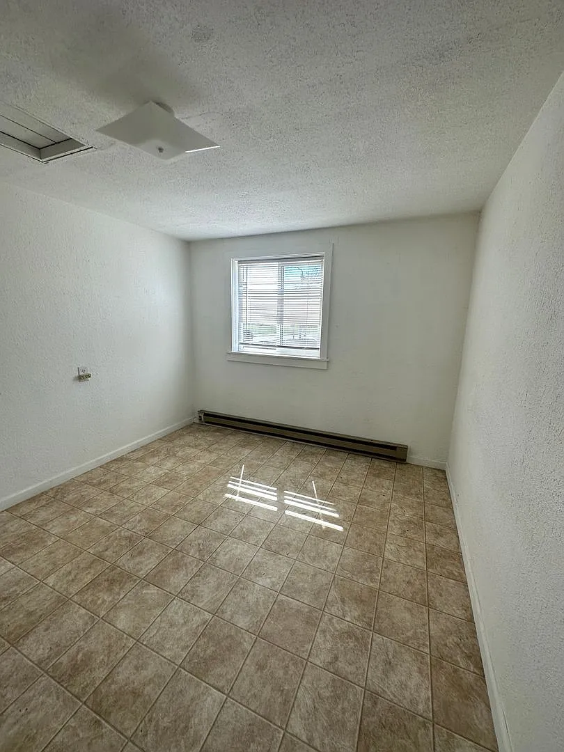 Pet Friendly Close to CWU — Photo 4