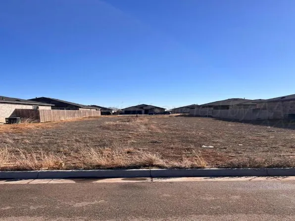 1106 Mesa St, Hereford, TX 79045