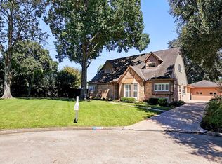 2834 Triway Ln, Houston, TX 77043