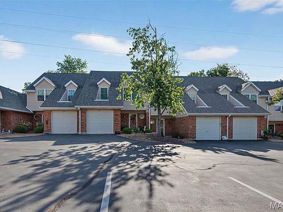 2nd image of 1019 Pocono Trl