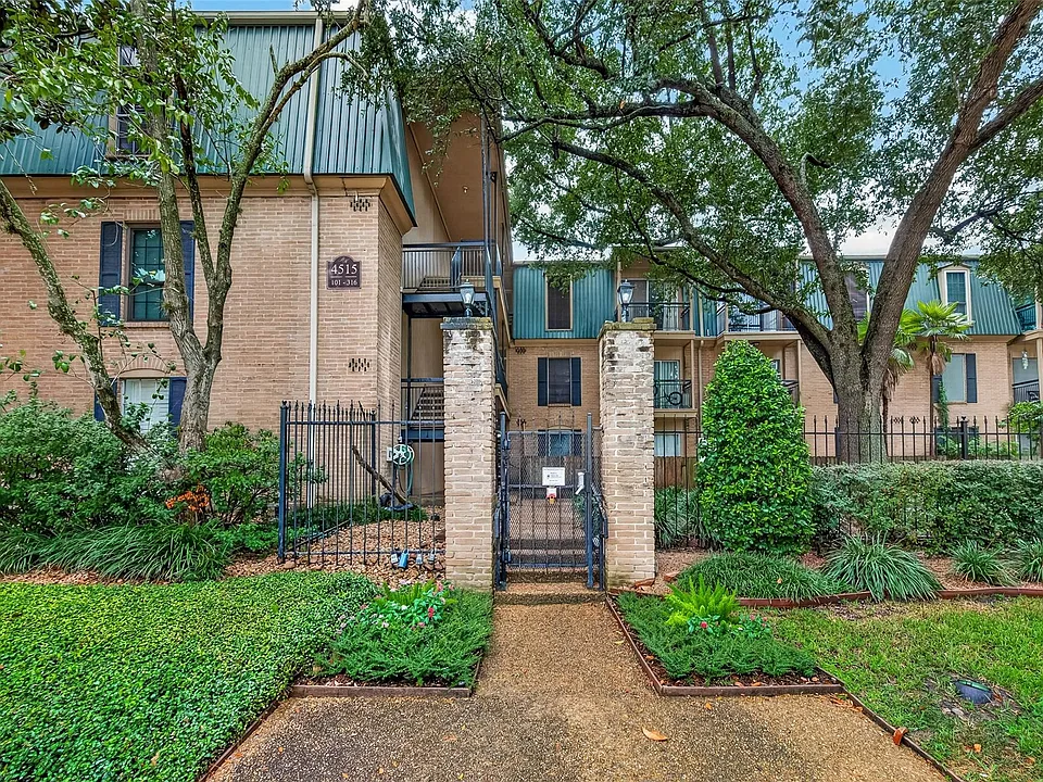4515 Briar Hollow Pl #309