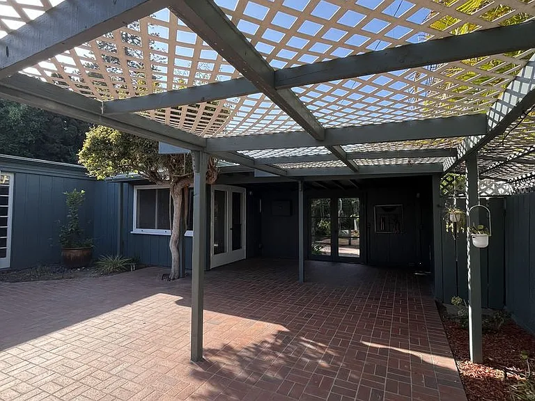 1811 Visalia Row — Photo 16