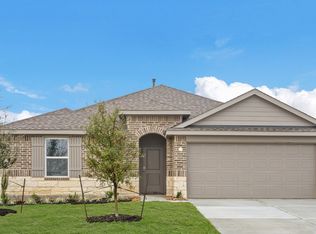 686 Daniels Lake Ln, Dayton, TX 77535