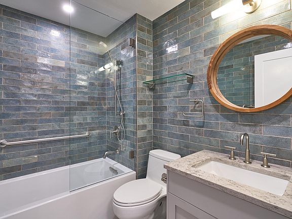 5th image of 1154 NW 59th St APT A32