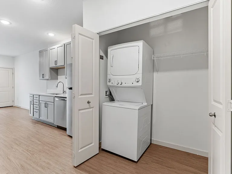 The Lucy Apartments — Photo 32