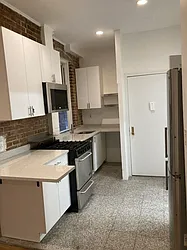 Rented by Bouklis Group