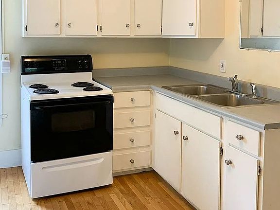 3rd image of 10 Leclair Ave #A