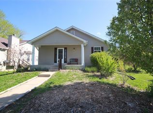1047 N Shore Dr, Catawissa, MO 63015