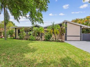 760 NW 36th St, Oakland Park, FL 33309