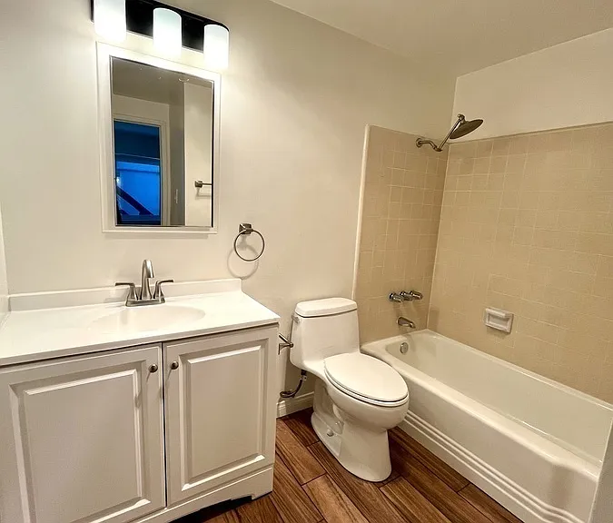 876 Manhattan Beach Blvd #1 — Photo 19