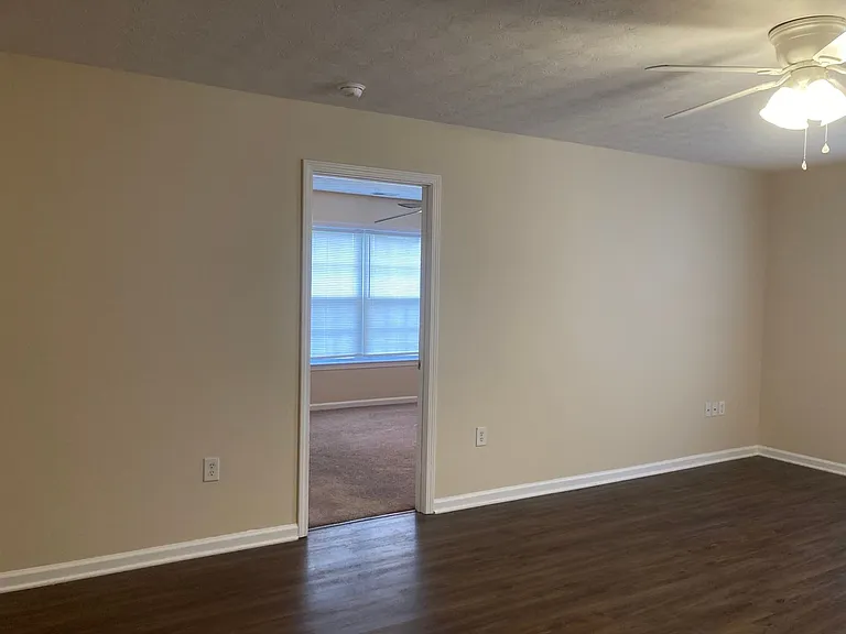 109 Kestrel Ct — Photo 17