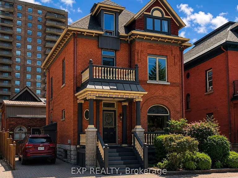 12 Somerset St W #1 — Photo 2