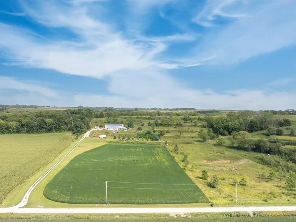62755 350th St, Malvern, IA 51551