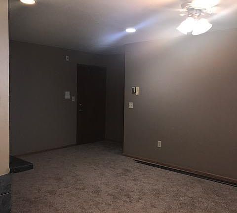 Living room /Apartment Door Entry