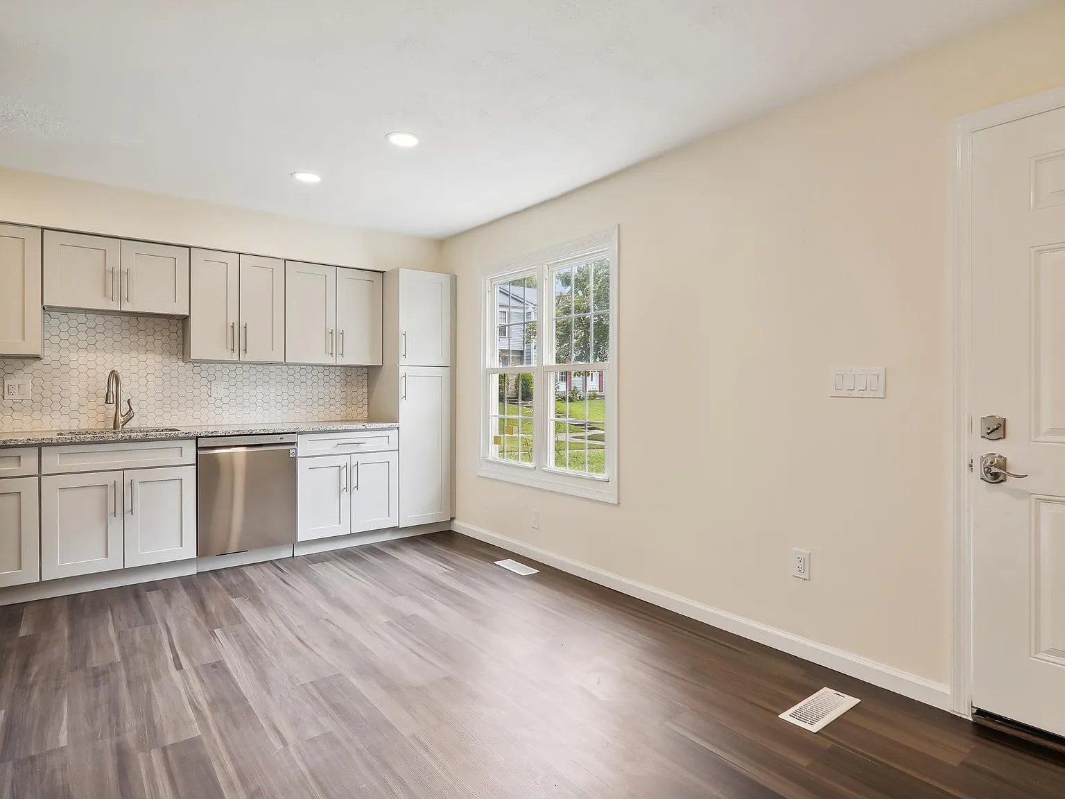18257 Smoke House Ct — Photo 2