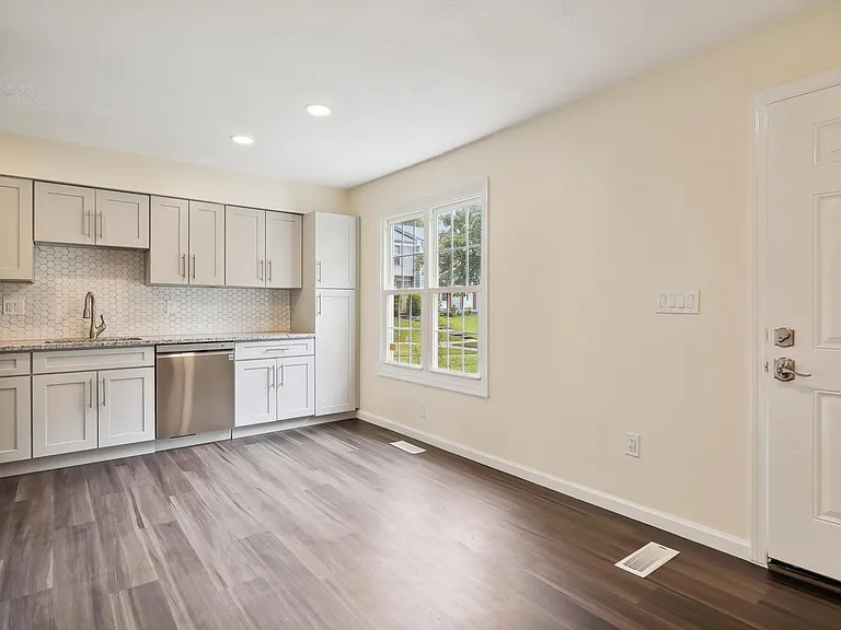 18257 Smoke House Ct — Photo 2