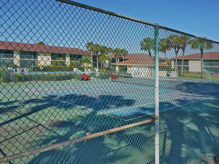 551 S Brevard Ave #310 — Photo 2
