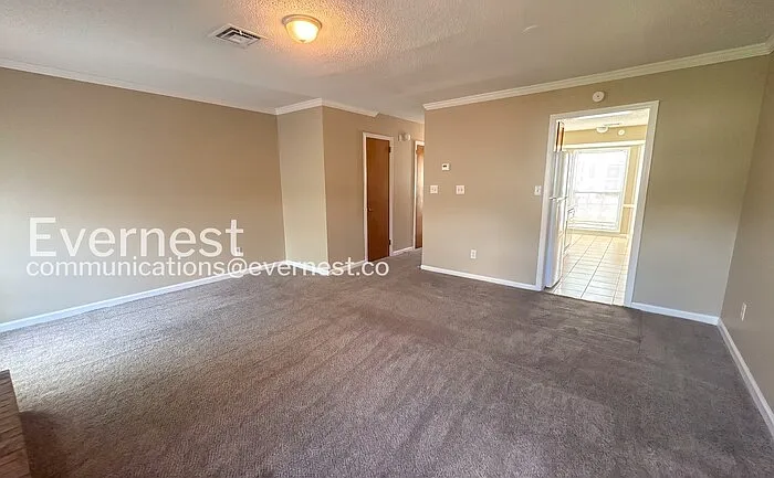 387 Jamestown Manor Dr — Photo 7