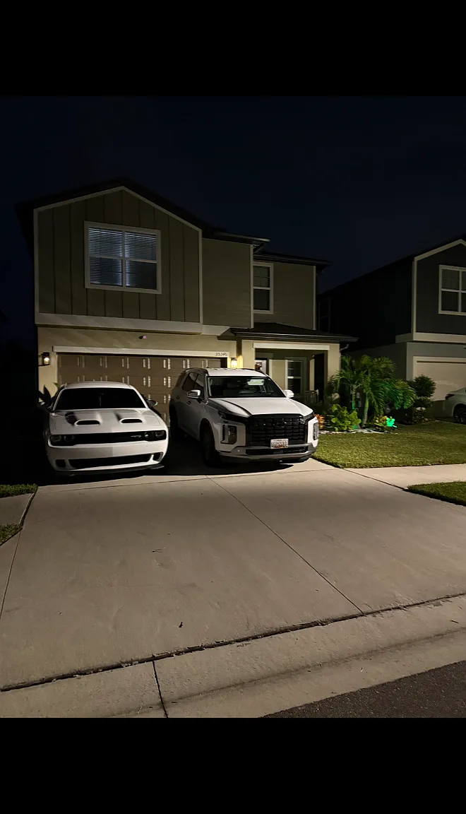5 bed, 2415 sqft, $3,000 — Photo 1