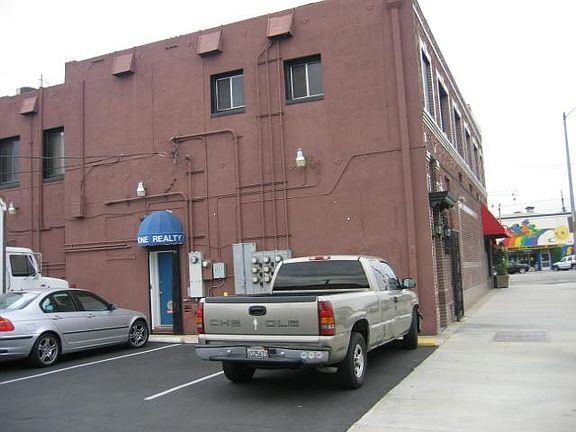 4th image of 3538 Garden Ave APT 2