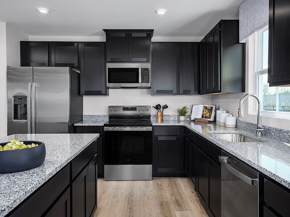 3733 Alumina Dr, Barberton, OH 44203 | Zillow