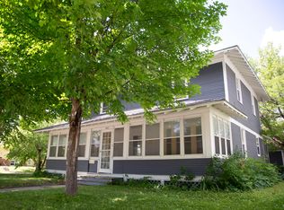 803 Broadway St N, Crookston, MN 56716