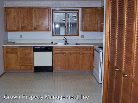 2nd image of 2140 Nomad Ct SE