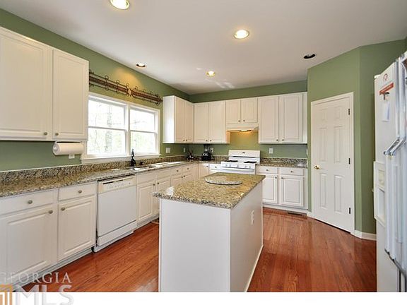 2nd image of 1714 Durley Down Ct SE