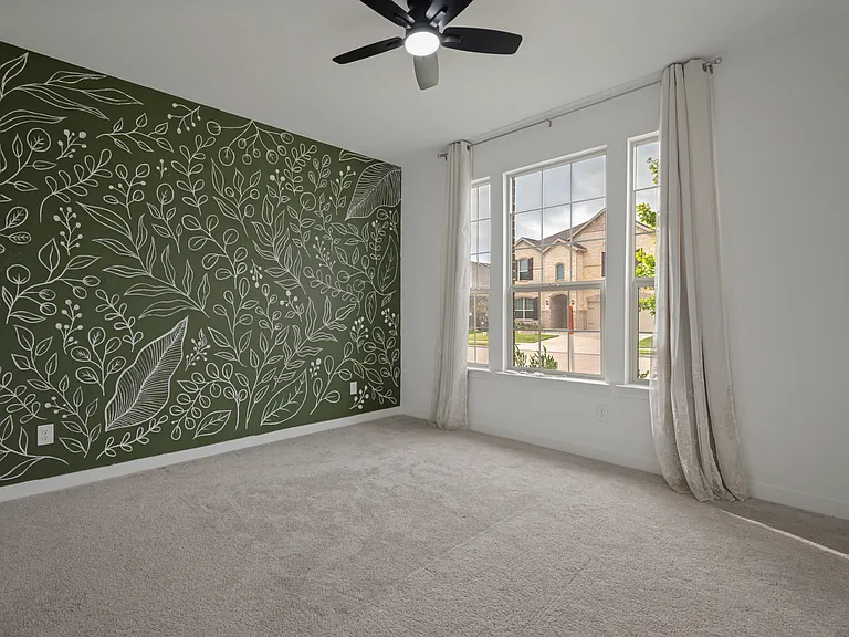 Floor 1 bedroom with attached full bath