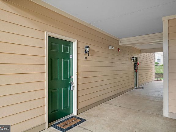 4th image of 13615 Garfield Pl APT 101