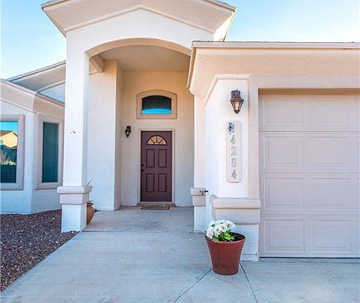 3rd image of 14284 Hacienda Rock Dr
