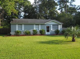 207 Holly Ave, Goose Creek, SC 29445