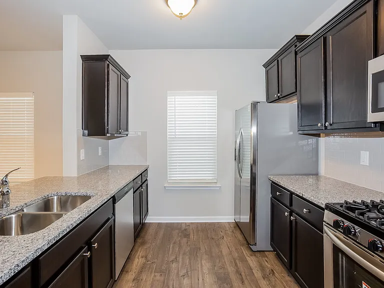 6509 Rumple Rd — Photo 7